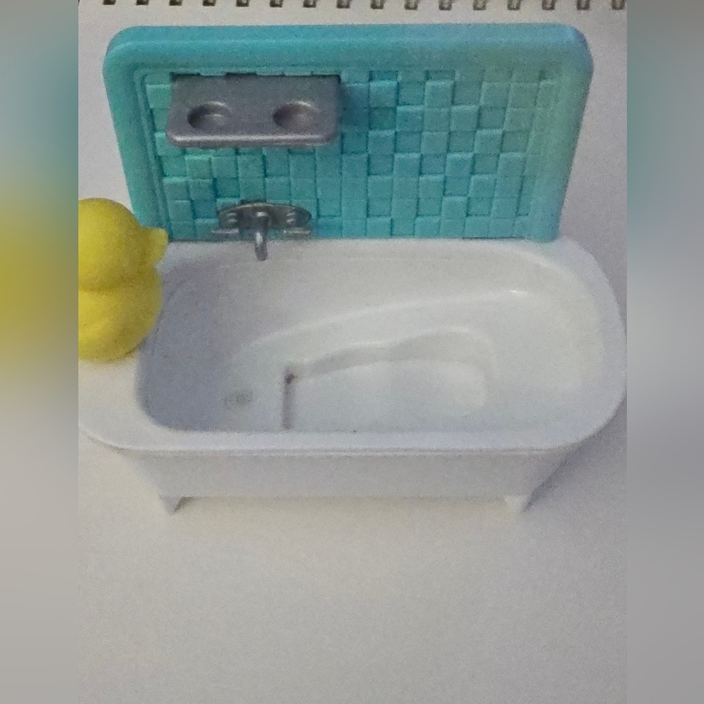 Barbie Skipper Babysitters Bath Time Replacement Bathtub Tub